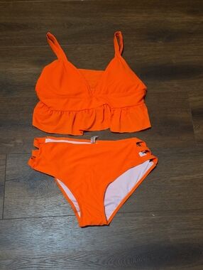 Rosegal 1X Ladies two piece Swimsuit orange